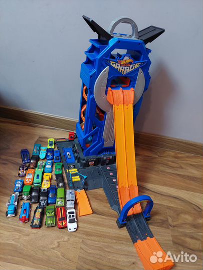 Парковка гараж хот вилс