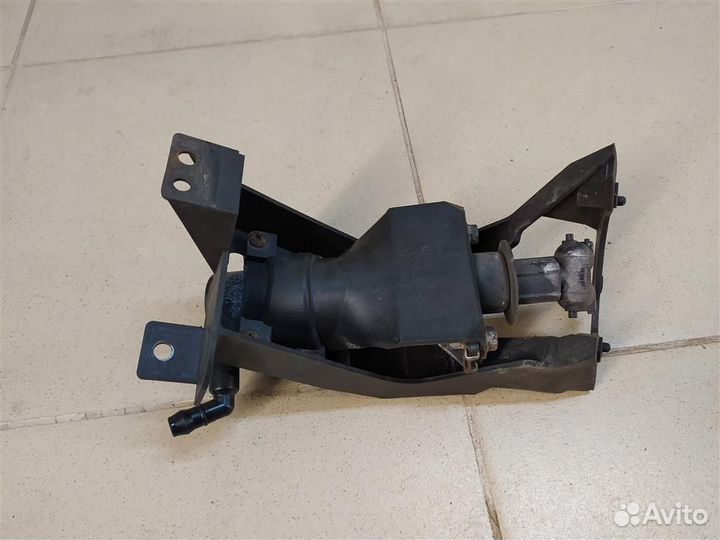 Форсунка омывателя фары левой Mazda 3 (BK) 2004