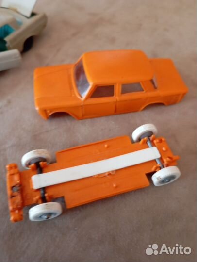 Машинки 1:43 пластик СССР