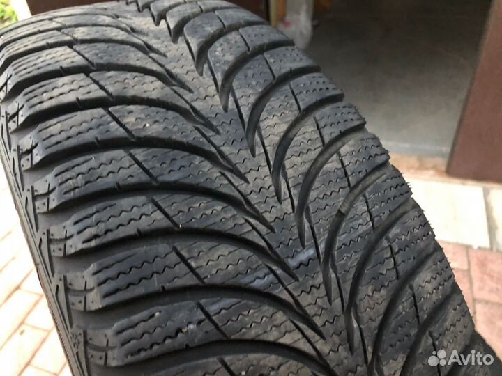 Колеса в сборе r16 зимние VW Polo