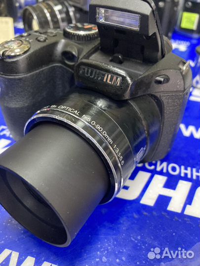 Fujifilm FinePix S2950