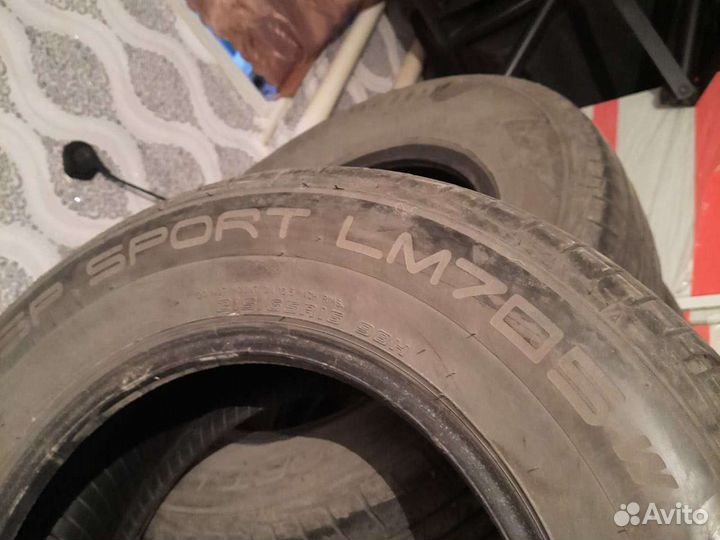 Dunlop SP Sport LM705W 215/65 R16