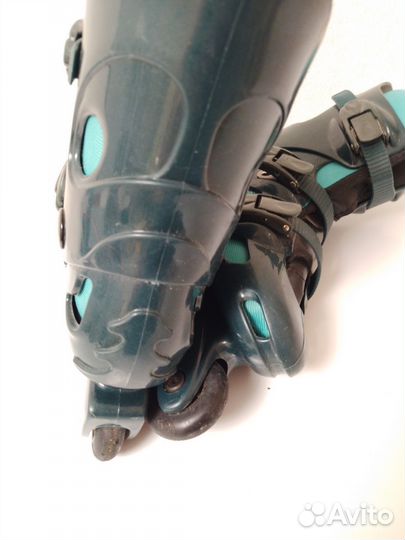 Роликовые коньки