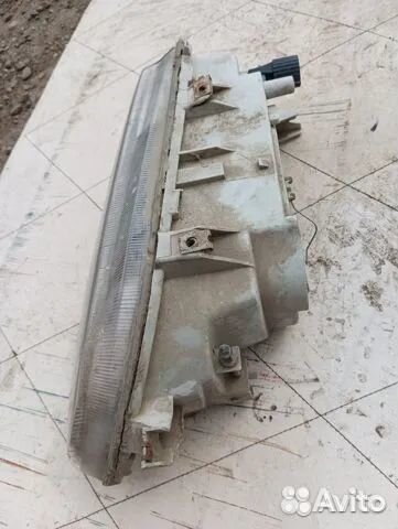 Фара Рено 19 правая