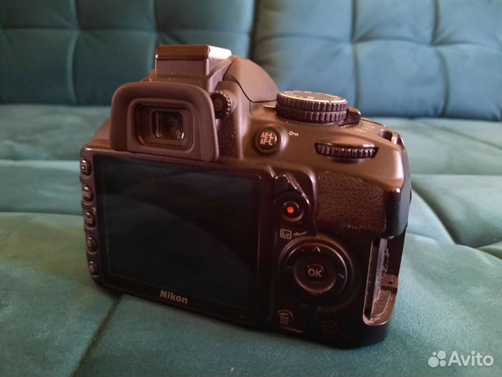 Nikon D3100 (body) на запчасти