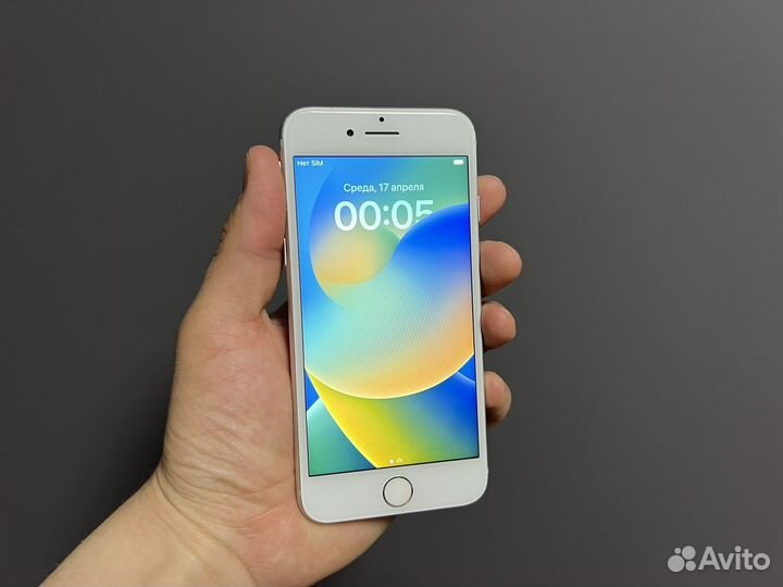 iPhone 8, 64 ГБ