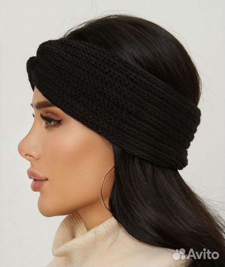 Повязка на голову вязаная
