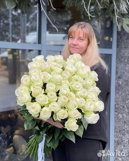 Доставка цветов букеты из роз 51 роза 101 роза