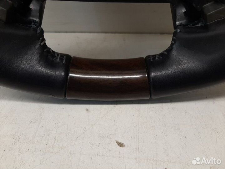 Руль Toyota Land Cruiser 200 2016