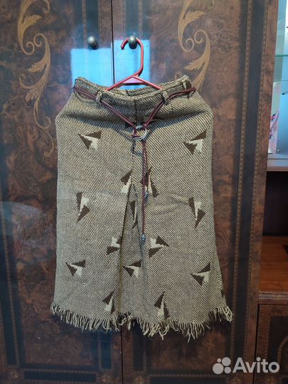 Свитер водолазка и юбка из шерсти mango по