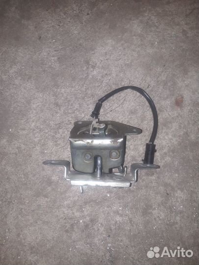 Замок багажника Fiat Albea (Фиат Альбеа)