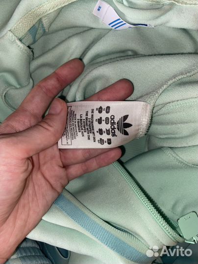 Спортивный костюм adidas