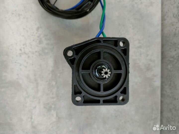 Моторчик гидроподъема Yamaha F25-40