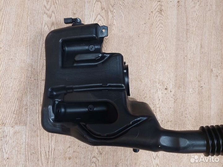 Бачок омывателя фара Mercedes GLK 204 X204