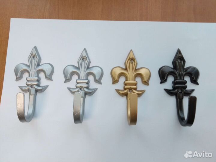 Крючки бытовые