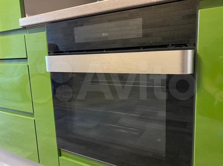 2-к. квартира, 61 м², 4/9 эт.