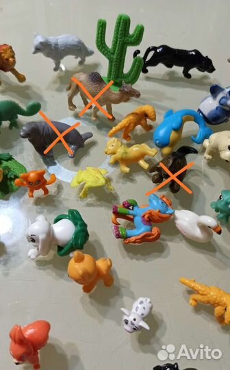 Фигурки разных животных. Игрушки