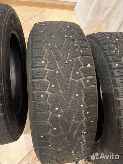 Pirelli Ice Zero 215/65 R17 103T