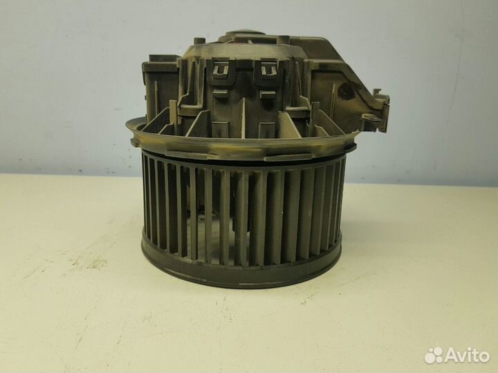 Моторчик печки Ford Fiesta MK 6 MK7 рестайинг