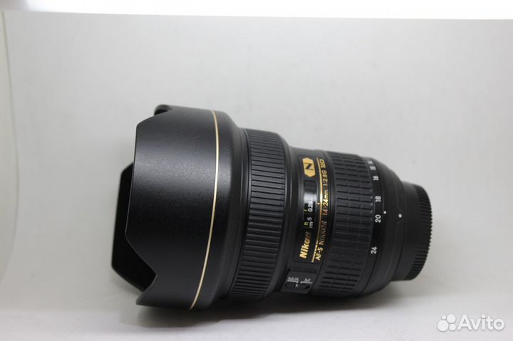 Объектив Nikon AF-S 14-24mm f/2.8G ED