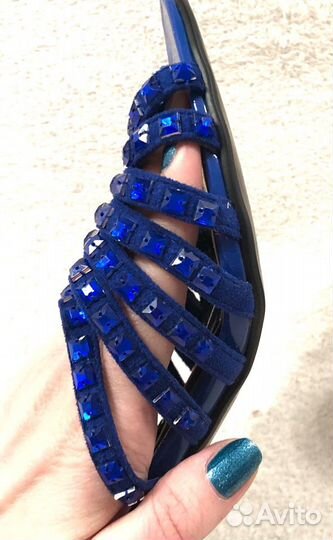 Размер 40, 39 Новые Шпилька