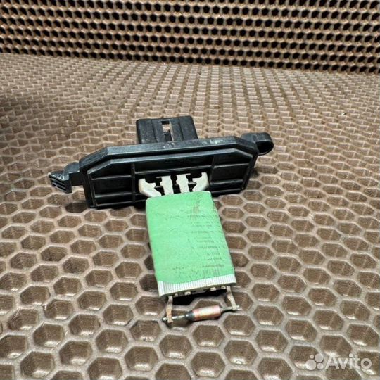 Резистор отопителя Ford Focus BM iqdb