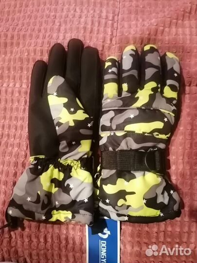 Перчатки горнолыжные женские размер М