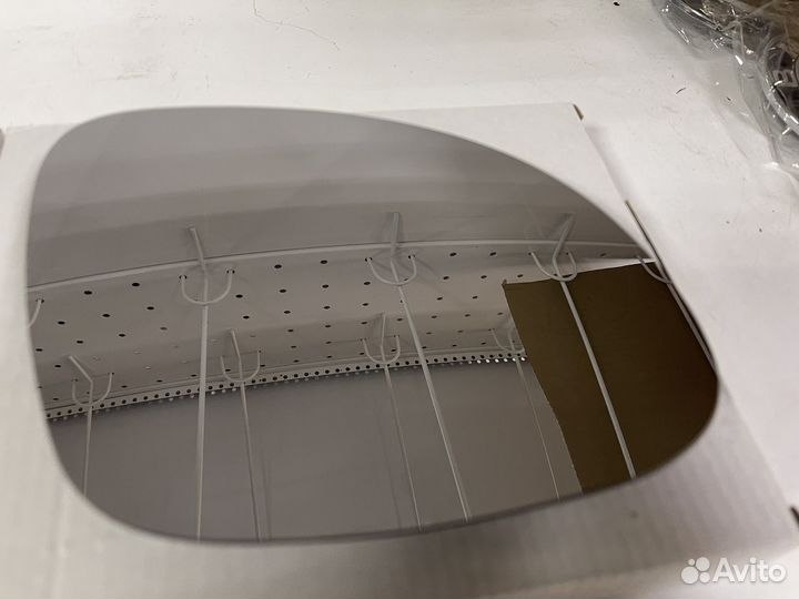 Зеркальный элемент VW Tiguan Skoda Yeti