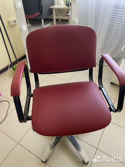 Парикмахерский стул