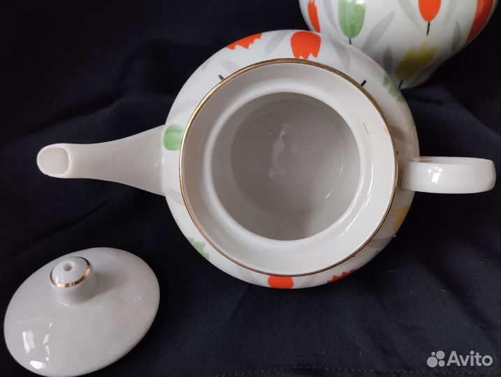 Сахарница чайник Тюльпаны Пролетарий фарфор СССР