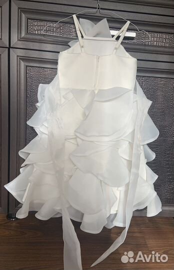 Платье вечернее для девочек на 5-6 лет