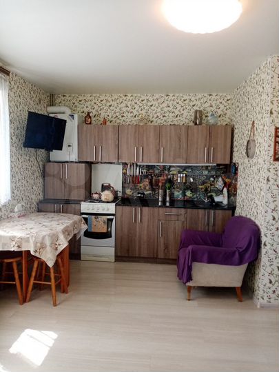 Дом 64 м² на участке 6,8 сот.