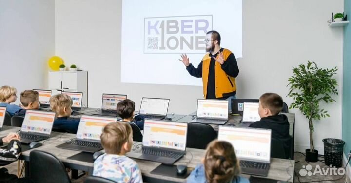 Преподаватель в школу программирования/Наставник