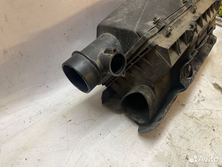 Корпус воздушного фильтра Mercedes M-Class W163