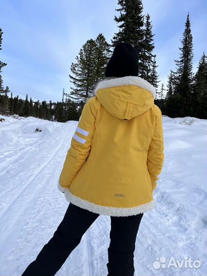 Горнолыжный костюм женский