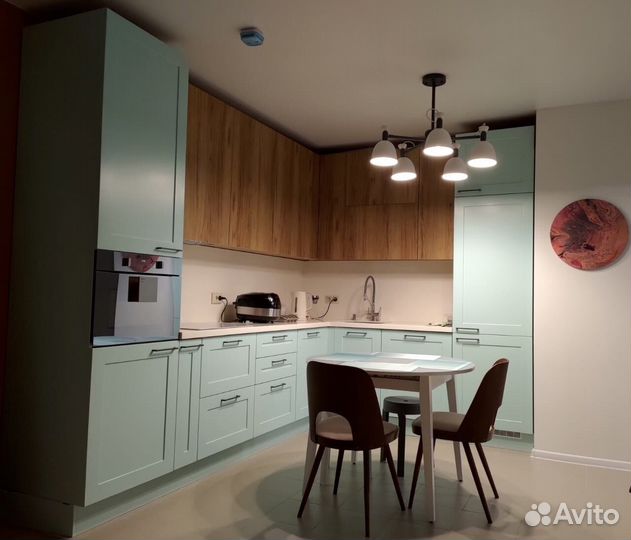 Кухня прямая в потолок