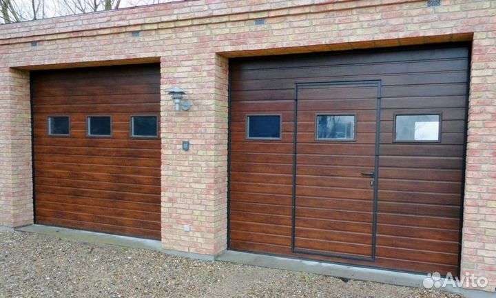 Секционные ворота