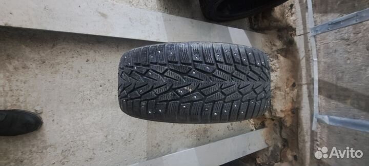 Yokohama IceGuard Stud IG65 225/45 R18 95T