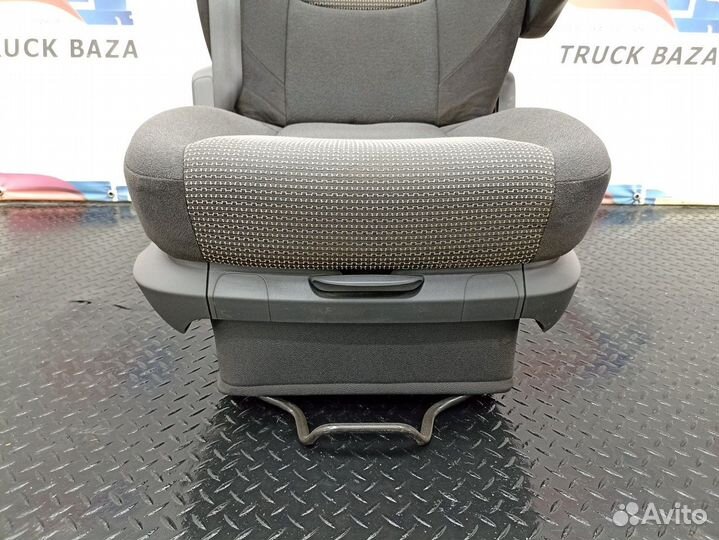 Сиденье пассажирское механическое