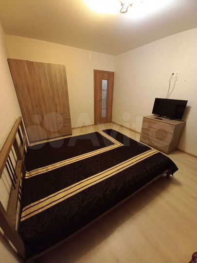 3-к. квартира, 95 м², 7/15 эт.