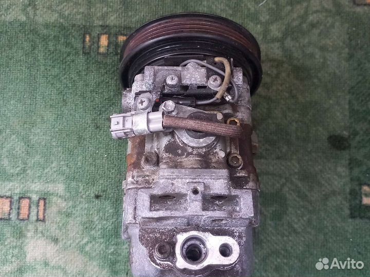 Компресор кондиционера subaru legaci .BE.BH.BT