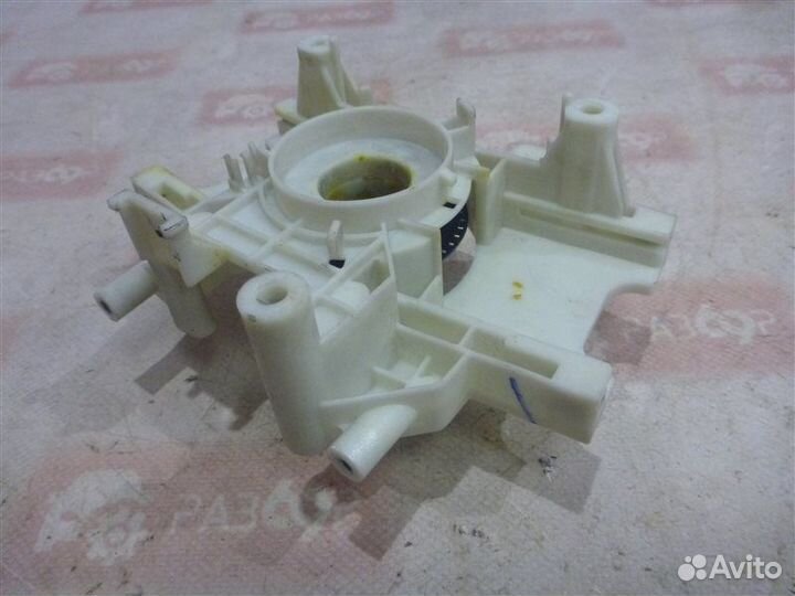 Кронштейн Ssangyong Kyron DJ G23D-005 2010