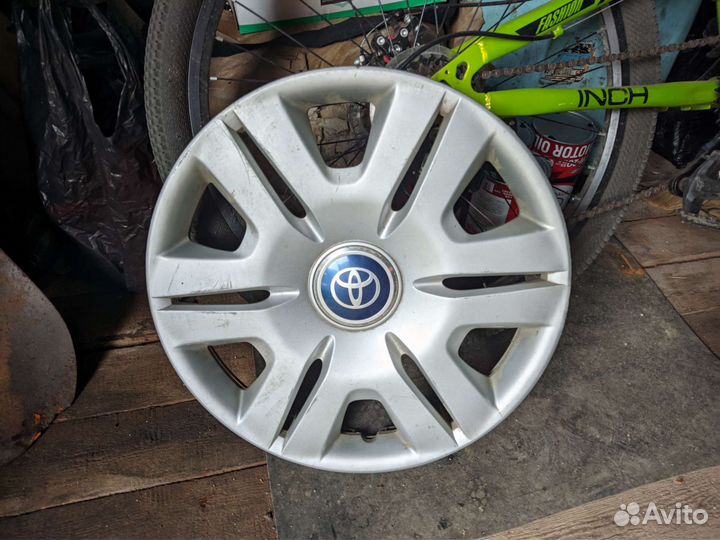 Колпаки toyota