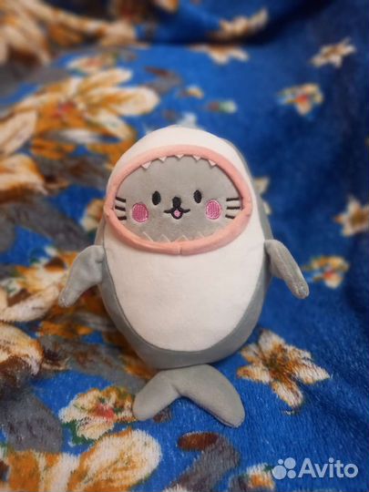 Мягкая игрушка кот-акула
