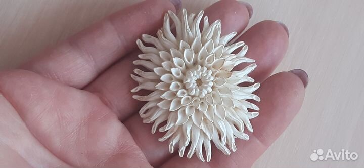 Набор брошь и клипсы Хризантемы, США