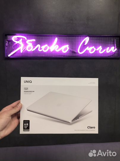 Чехол для macbook air 13 uniq прозрачный