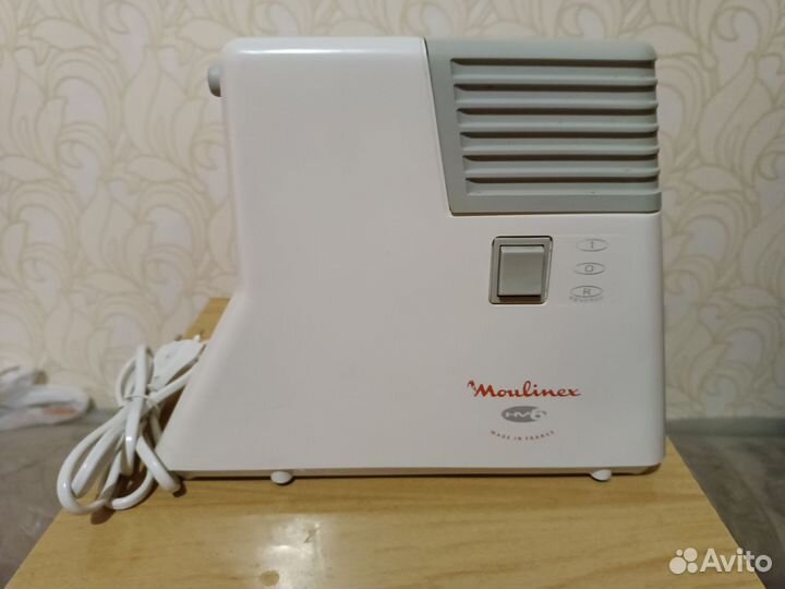 Мясорубка электрическая moulinex