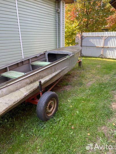 Лодка, мотор, эхолот