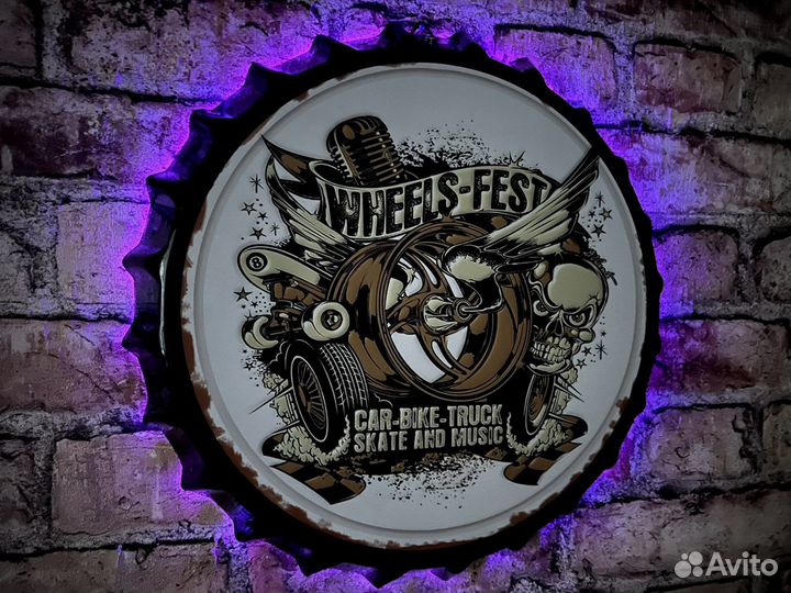 Декор на стену Wheels Fest