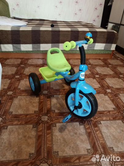 Велосипед детский трёхколёсный